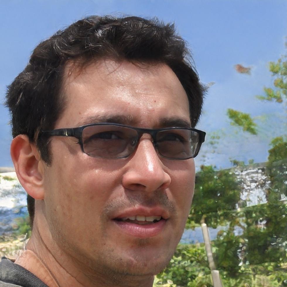 Retrato profesional de Iker Uriarte, especialista en finanzas personales